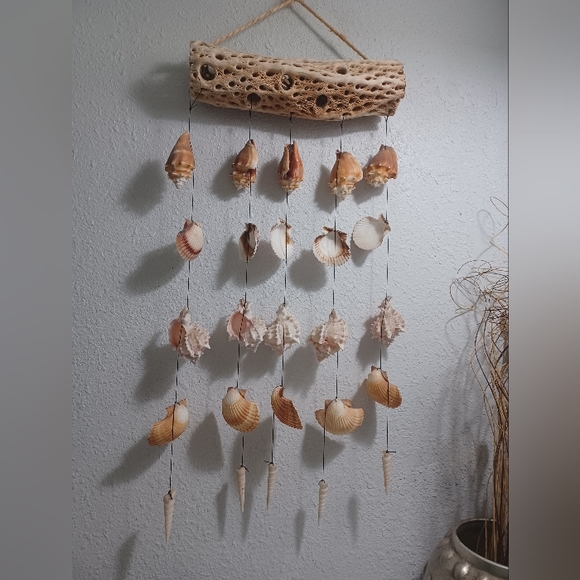 Wind Chimes - Picture 1 of 1